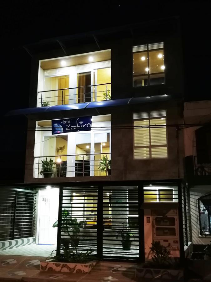 Hotel Zafiro Leticia Buitenkant foto