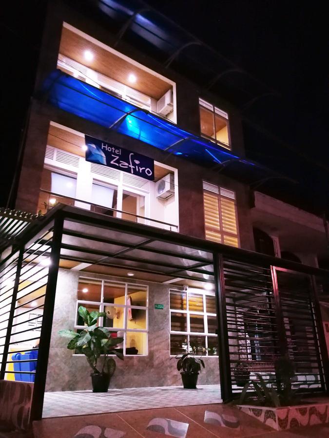 Hotel Zafiro Leticia Buitenkant foto