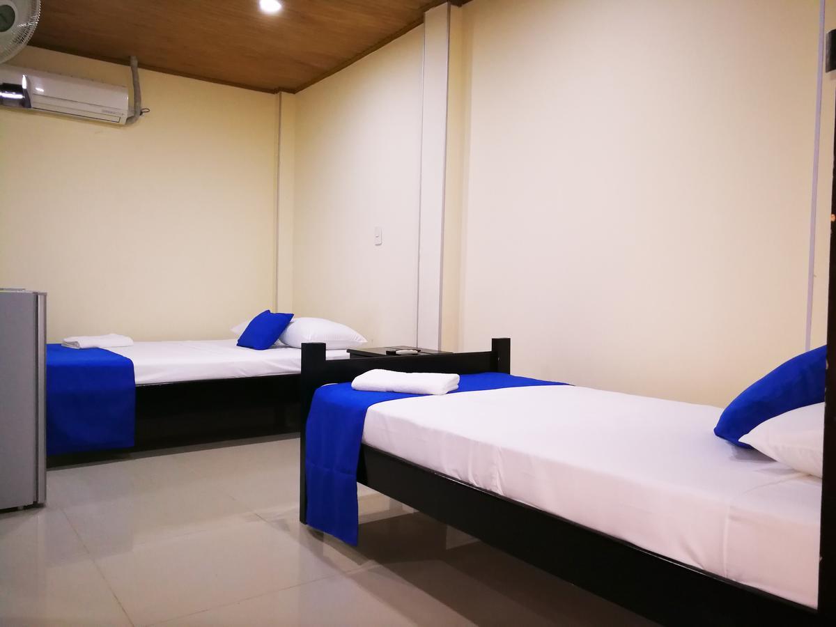 Hotel Zafiro Leticia Buitenkant foto